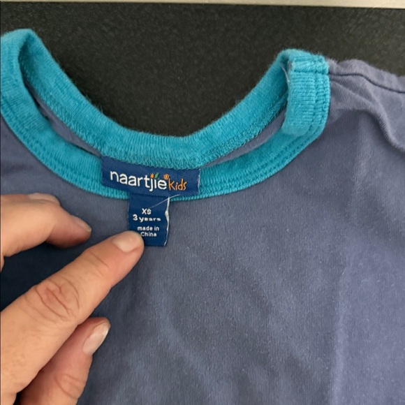 Naartjie Purple Tee with Crocodile Graphic - Picture 2 of 3